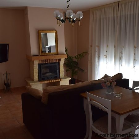 Apartamentos Horno Y Casa De Dulce Purullena Extérieur photo