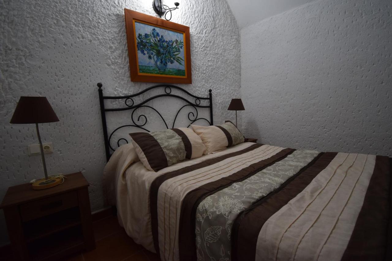 Apartamentos Horno Y Casa De Dulce Purullena Extérieur photo